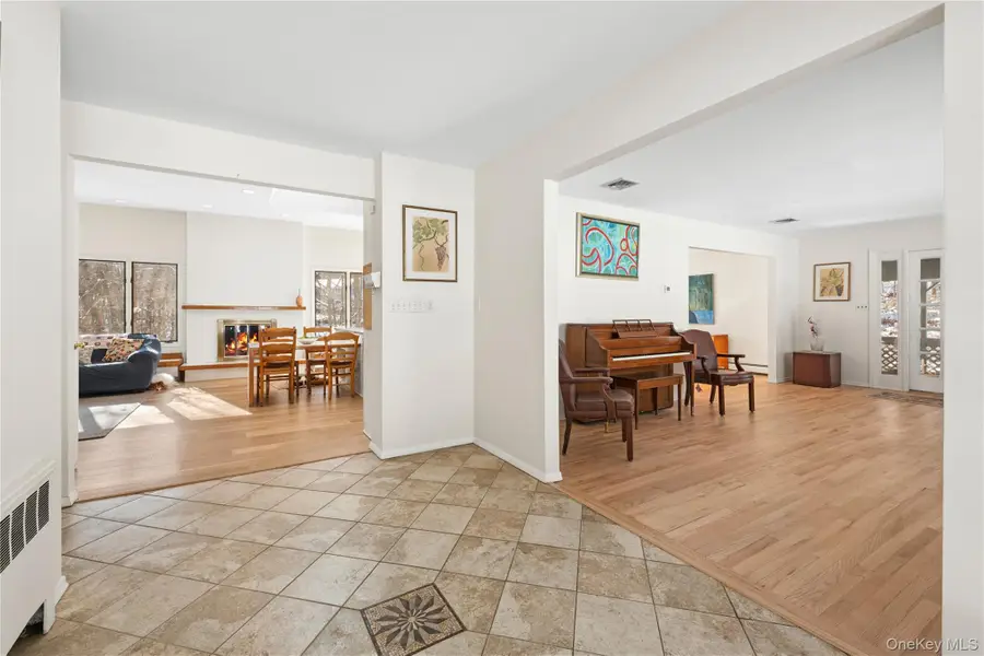 56 Brandon Drive, New Castle, NY 10549 - #3