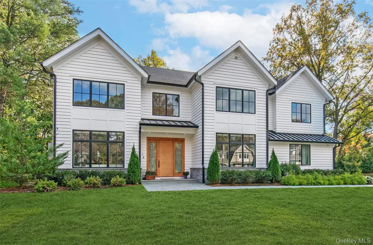 16 Myrtledale Road, Scarsdale, NY 10583 - Image #1