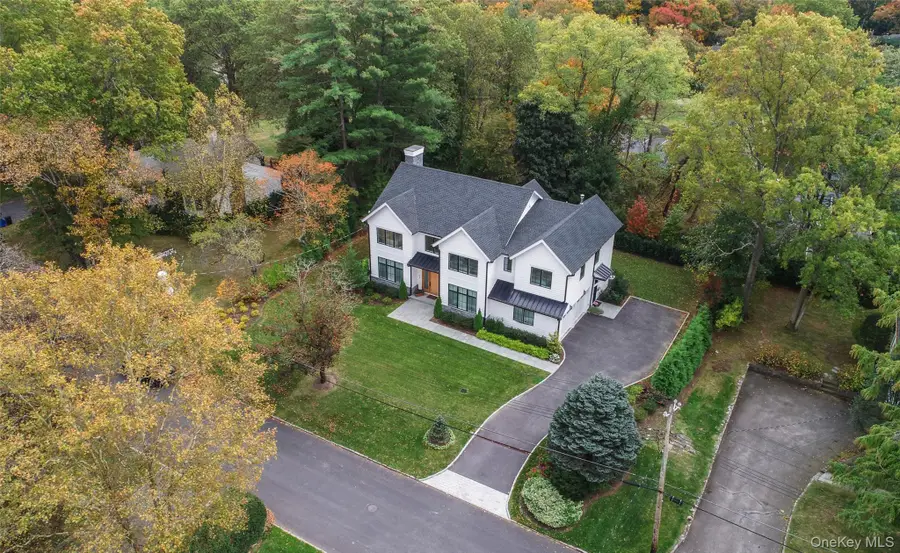 16 Myrtledale Road, Scarsdale, NY 10583 - Image #3