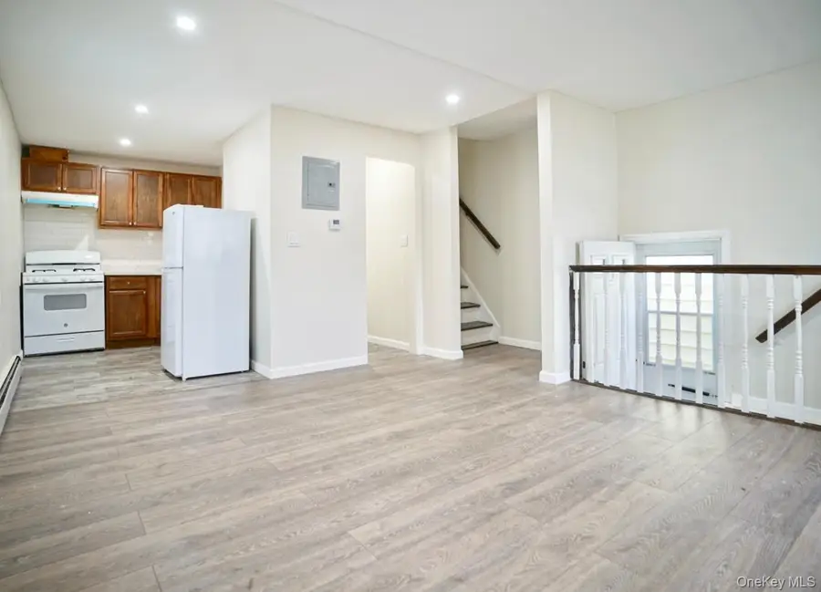 90-15 207th Street, Queens Village, NY 11428 - Image #3