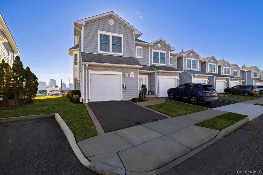 54 Ocean Watch Court #54, Freeport, NY 11520 - Image #2