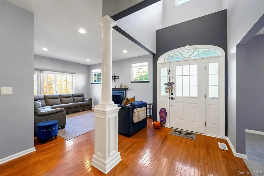 43 Woodside Knolls Drive, Middletown, NY 10940 - Image #3