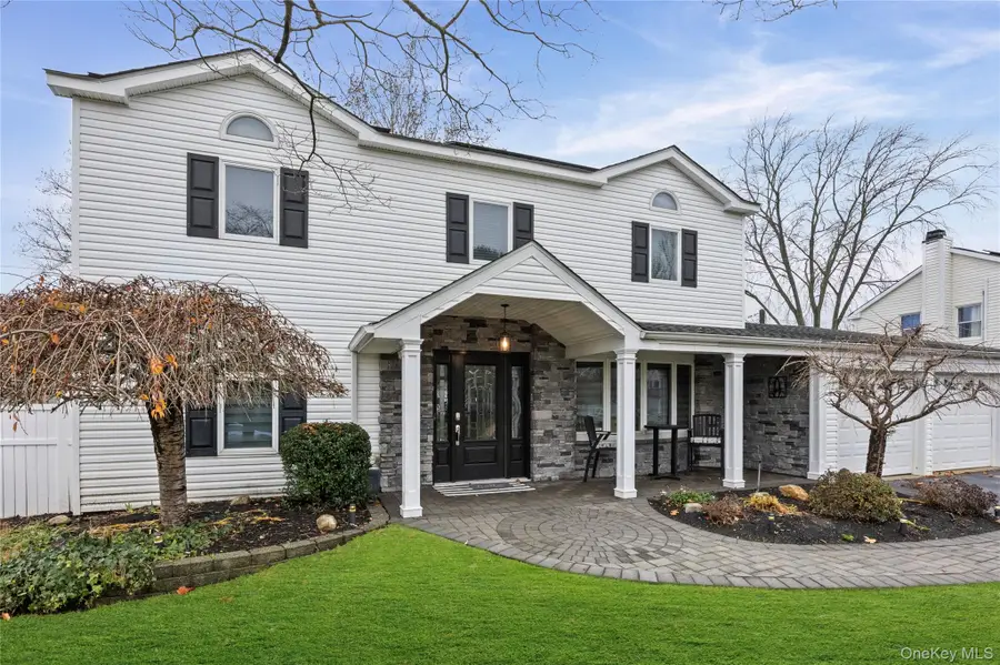 42 Tulip Grove Drive, Lake Grove, NY 11755 - Image #3