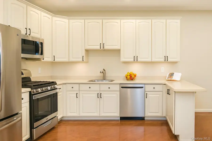 445 Bardini Drive, Melville, NY 11747 - Image #3