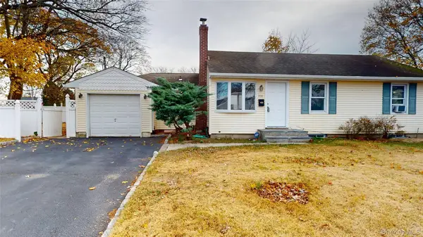 331 E 3rd Street, Deer Park, NY 11729