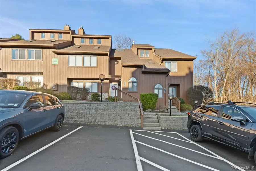 227 Panorama Court, Poughkeepsie, NY 12603 - #2