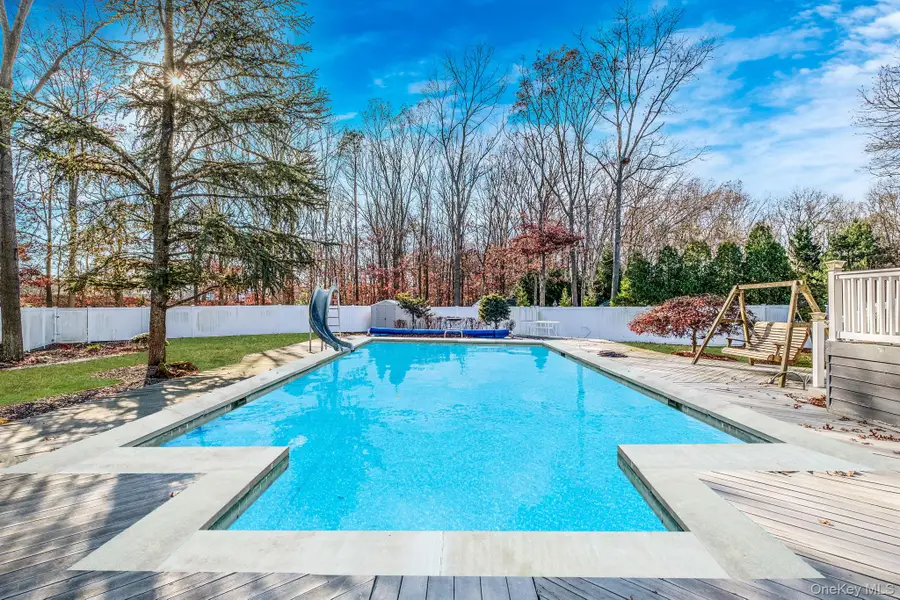 10 Cori Lane, Bohemia, NY 11716 - Image #3