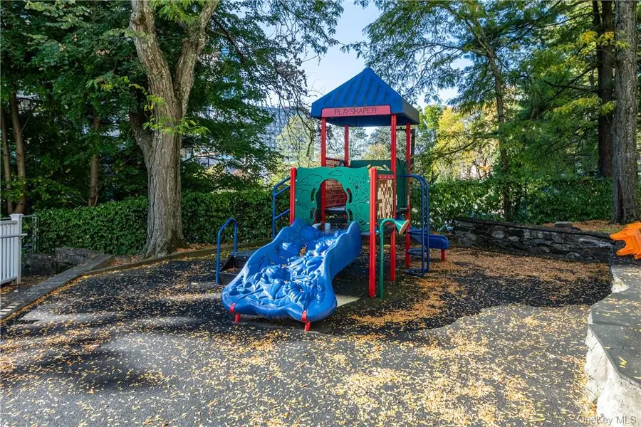 37 Hillside Terrace #A, White Plains, NY 10601 - Image #2