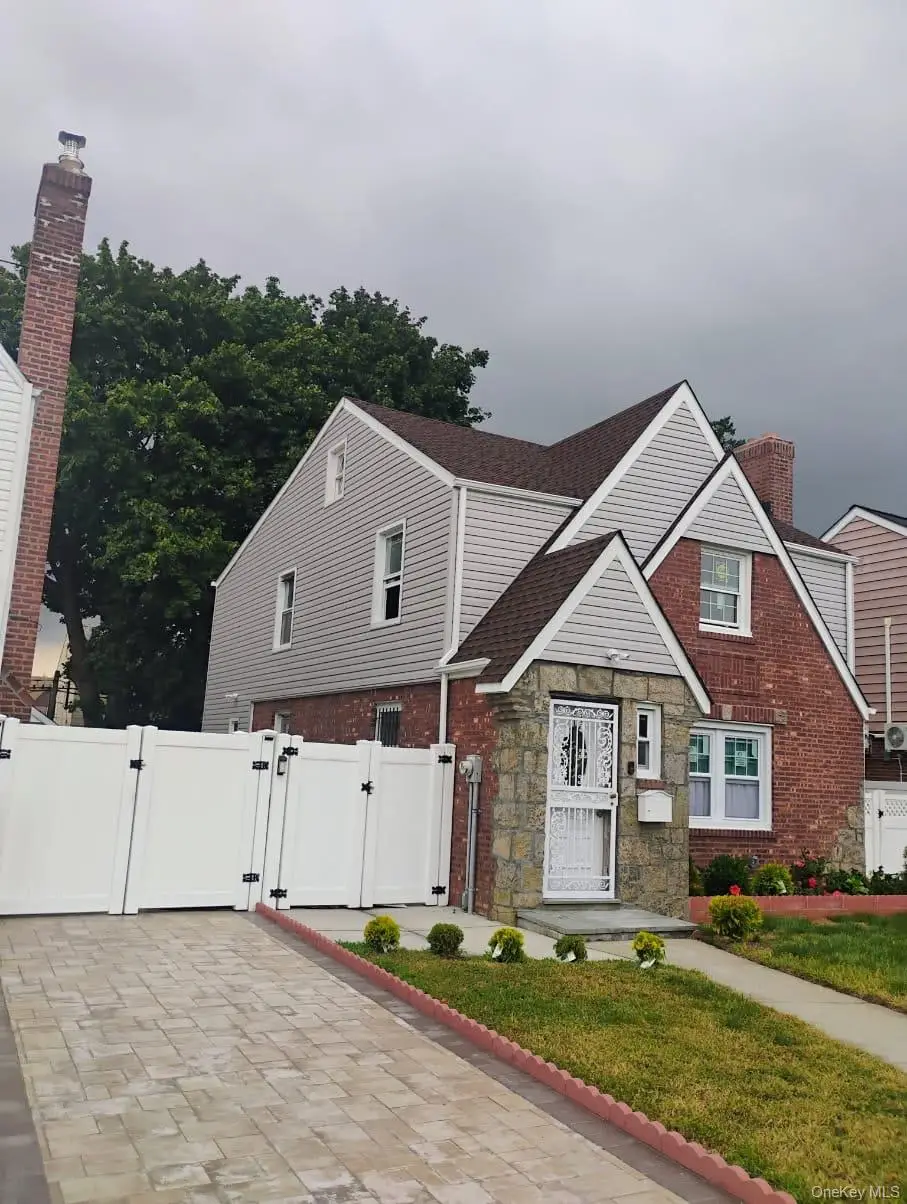 11546 220th Street, Cambria Heights, NY 11411 - Image #1