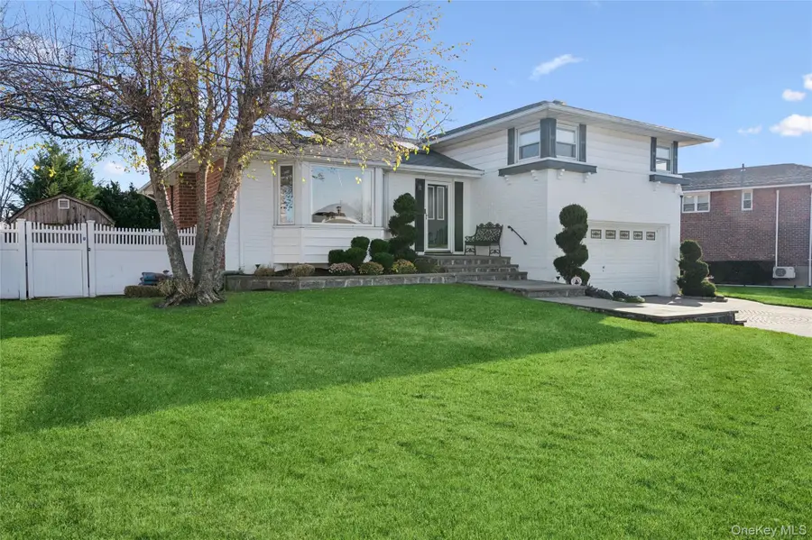 1201 Day Street, Seaford, NY 11783 - Image #2