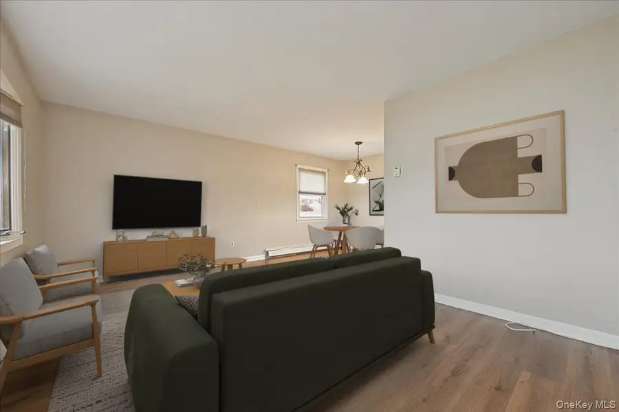 331 N Michigan Avenue, Massapequa, NY 11758 - Image #3