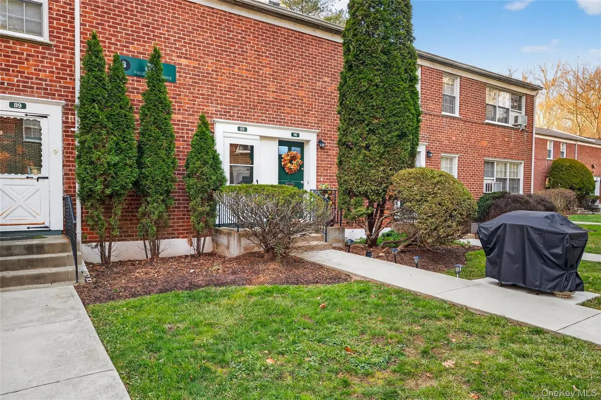3 Fieldstone Drive #88, Hartsdale, NY 10530 - Image #1