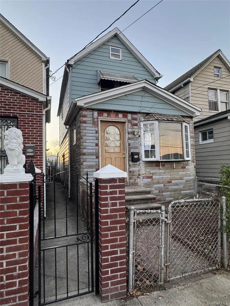 142-06 116th Avenue, Jamaica, NY 11436 - Image #3