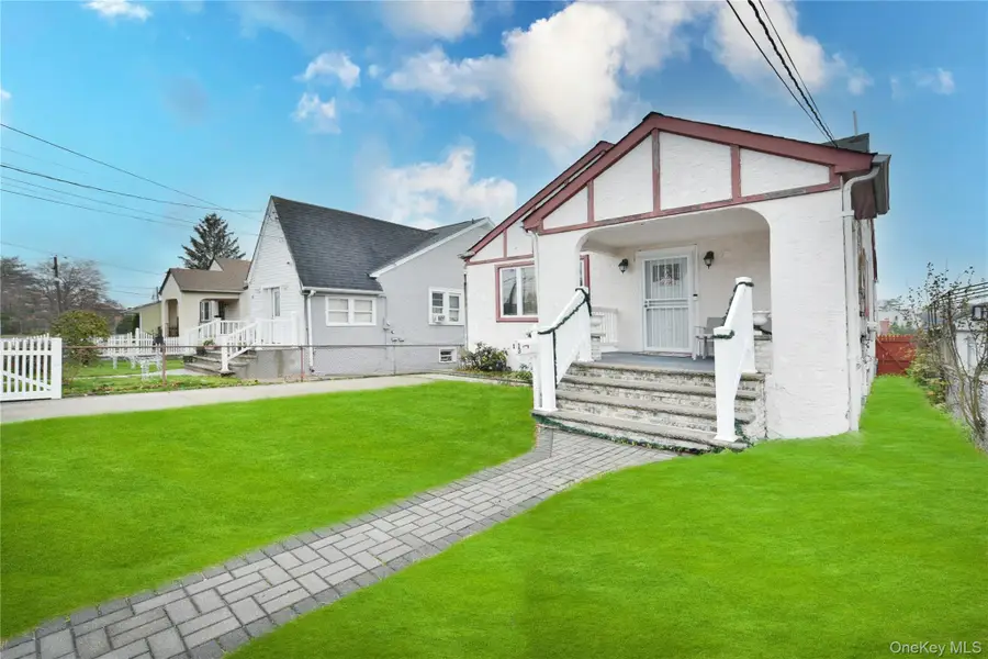 113 Stewart Avenue, Hempstead, NY 11550 - Image #3