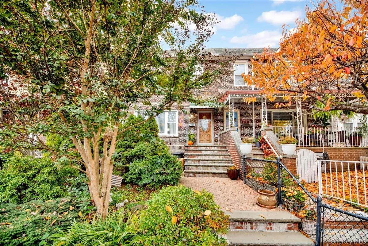 2529 Westervelt Avenue, Bronx, NY 10469 - Image #1