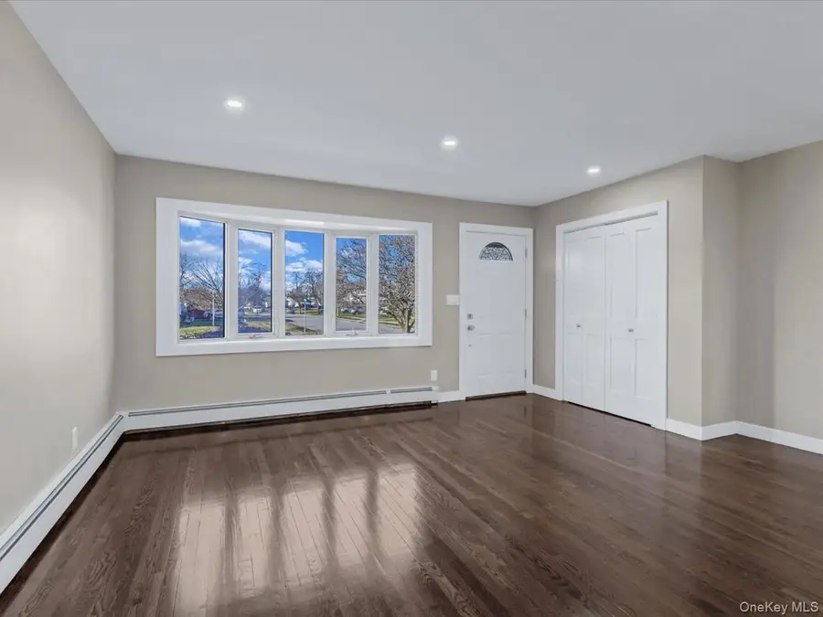 3167 Morgan Drive, Wantagh, NY 11793 - Image #3