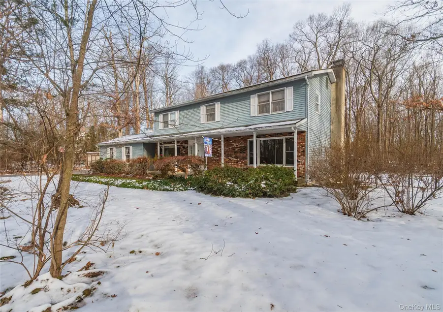 9 Brook Place, Wappingers Falls, NY 12590 - Image #3