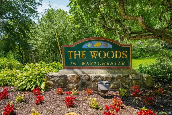 56 Pond View Court, Ossining, NY 10562