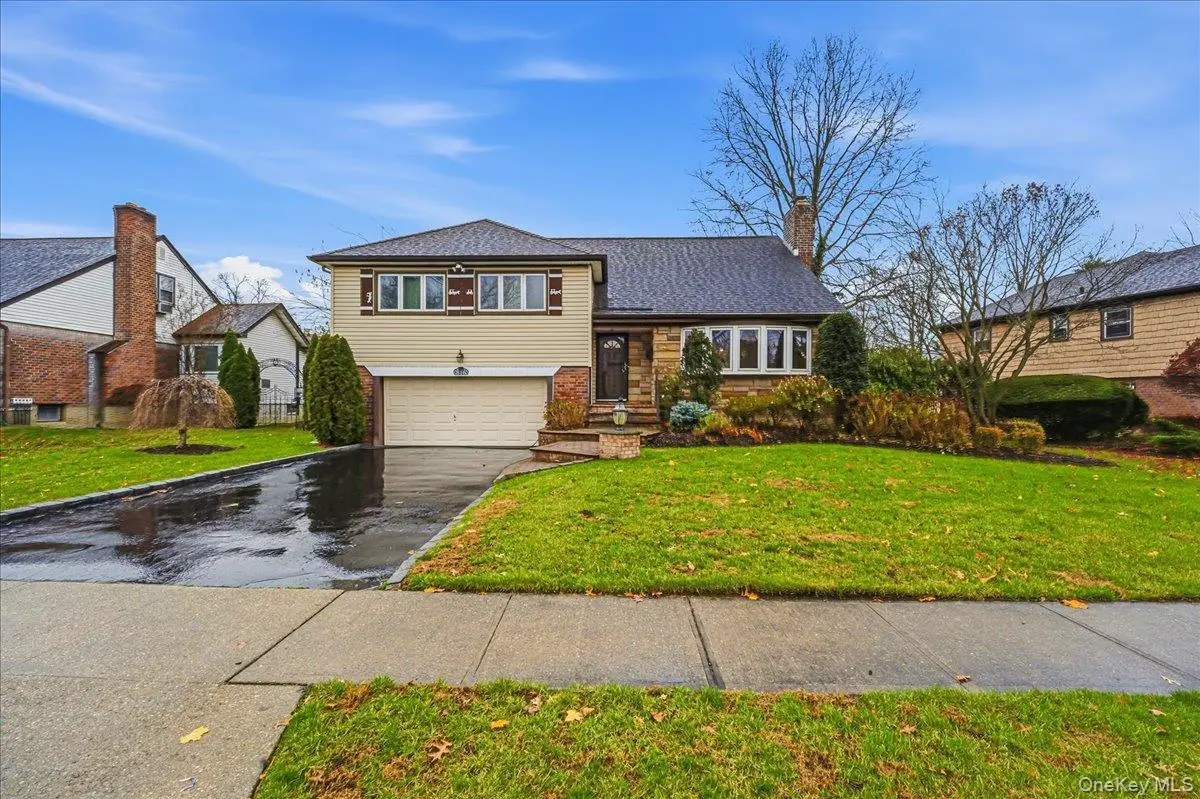 816 Pepperidge Road, Westbury, NY 11590 - Image #1