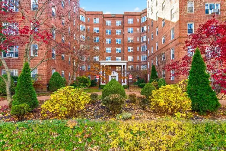 76-36 113 Street #2M, Forest Hills, NY 11375 - Image #1