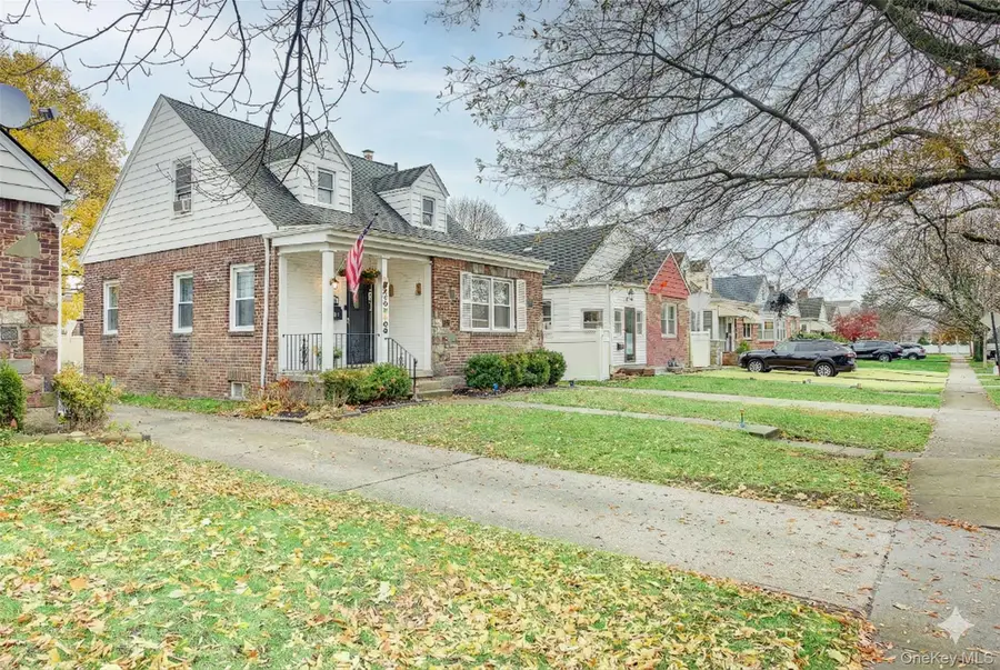 85-19 250th Street, Bellerose, NY 11426 - Image #2