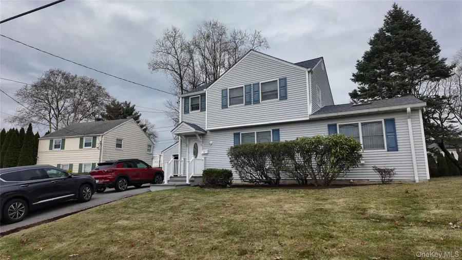 93 Whitman Road, Yonkers, NY 10710 - Image #2