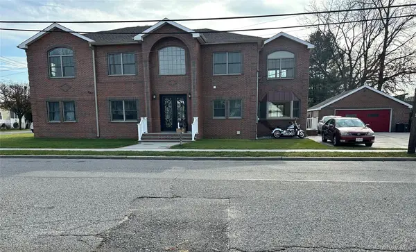 1260 Warwick St Street, Uniondale, NY 11553