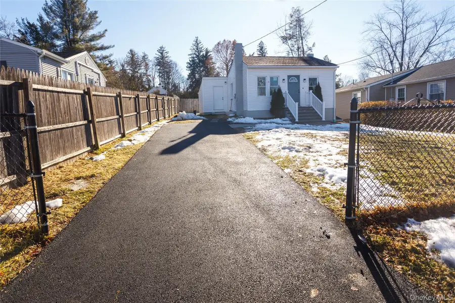 79 Clubhouse Drive, Carmel, NY 10512 - Image #2