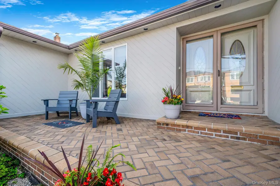 3452 Ocean Avenue, Oceanside, NY 11572 - Image #2