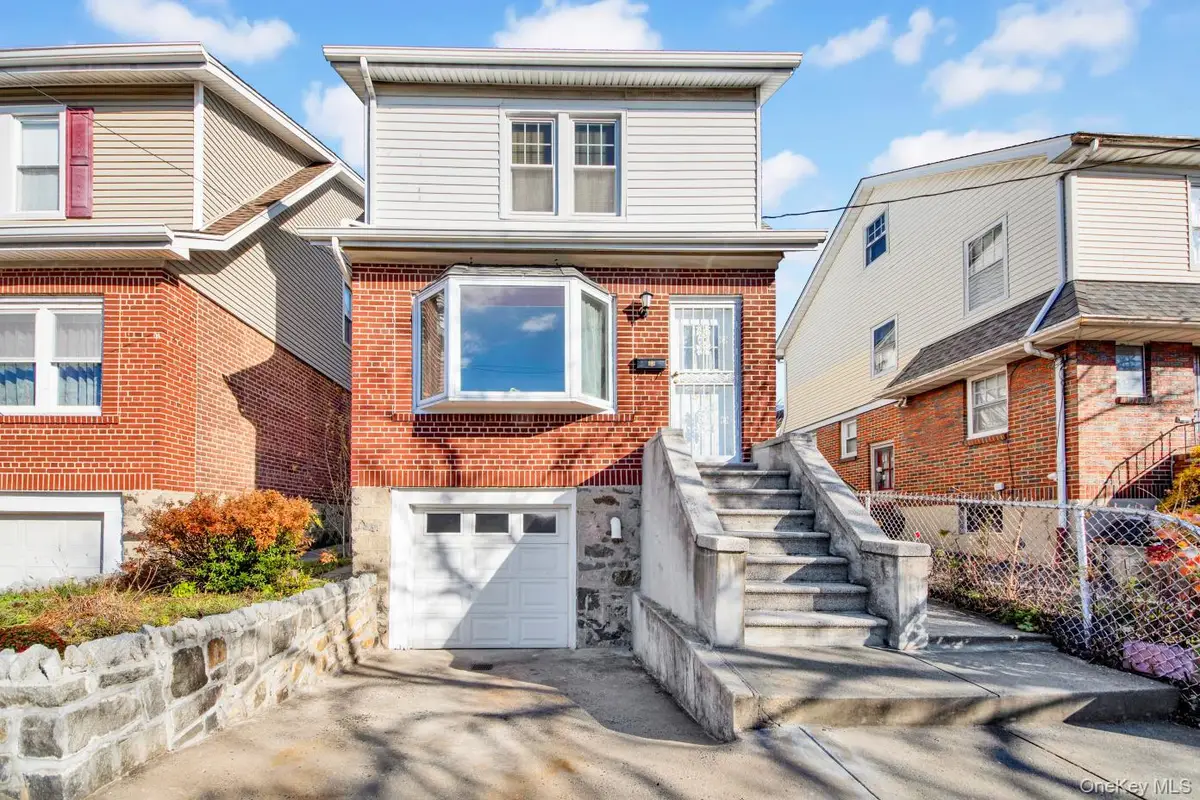 34 King Avenue, Yonkers, NY 10704 - Image #1