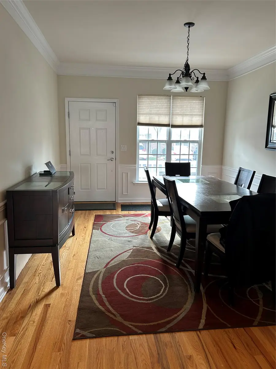 133 Somerset Drive, Massapequa, NY 11758 - Image #2