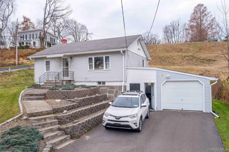 216 Hoyt Street, Port Ewen, NY 12466 - Image #2