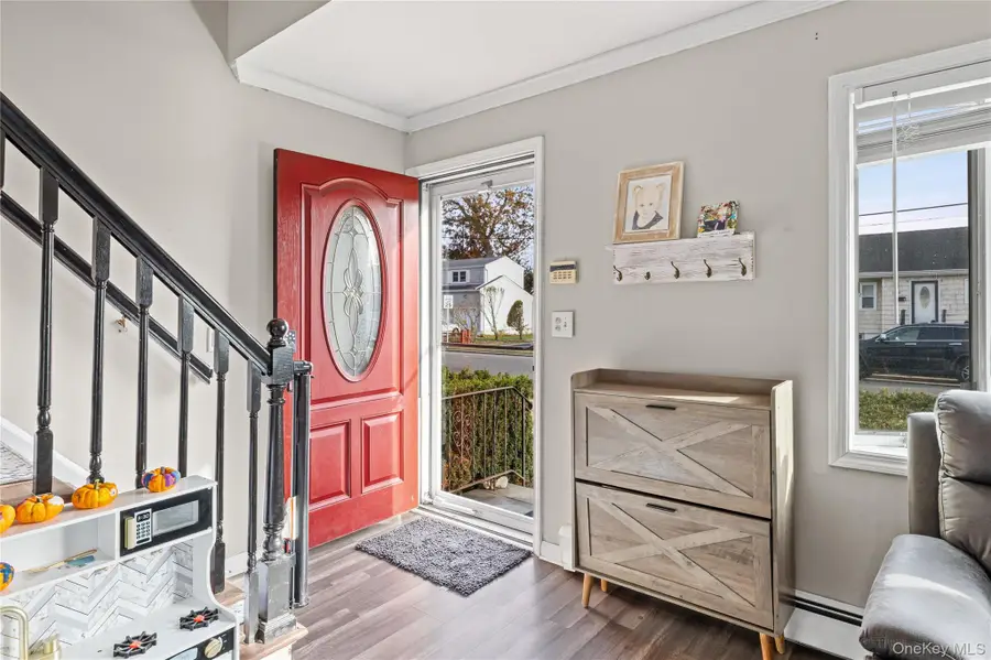 398 Concord Avenue, Lindenhurst, NY 11757 - Image #2