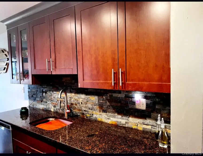 100 Hillside Drive #F6, Middletown, NY 10941 - #3