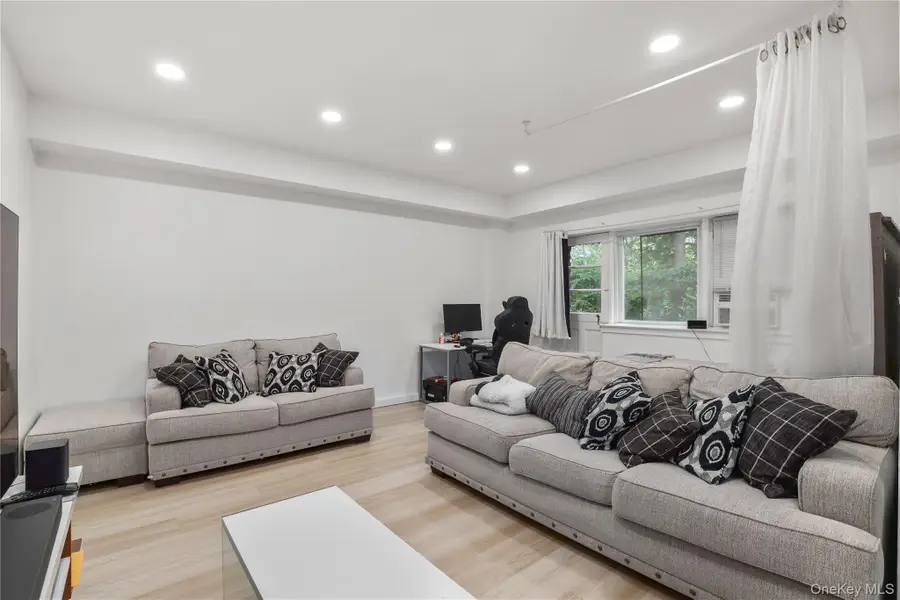 140 N Broadway #IT9, Irvington, NY 10533 - Image #3