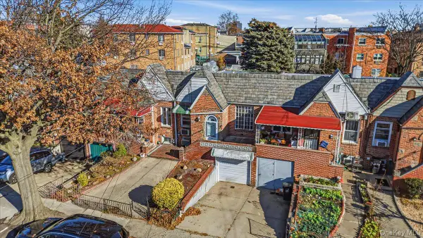 54-09 80th Street, Elmhurst, NY 11373