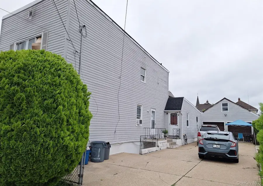 151 Lincoln Avenue, Mineola, NY 11501 - Image #3