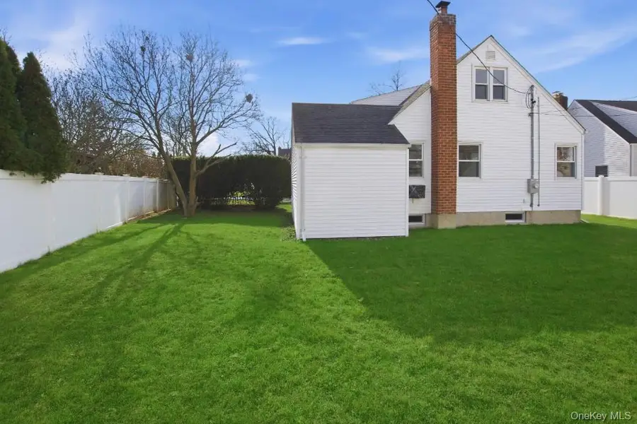 57 Remson Street, Valley Stream, NY 11580 - Image #2