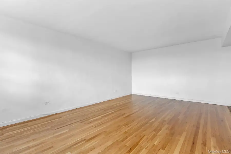 211-40 18th Avenue #6C, Bayside, NY 11360 - Image #3