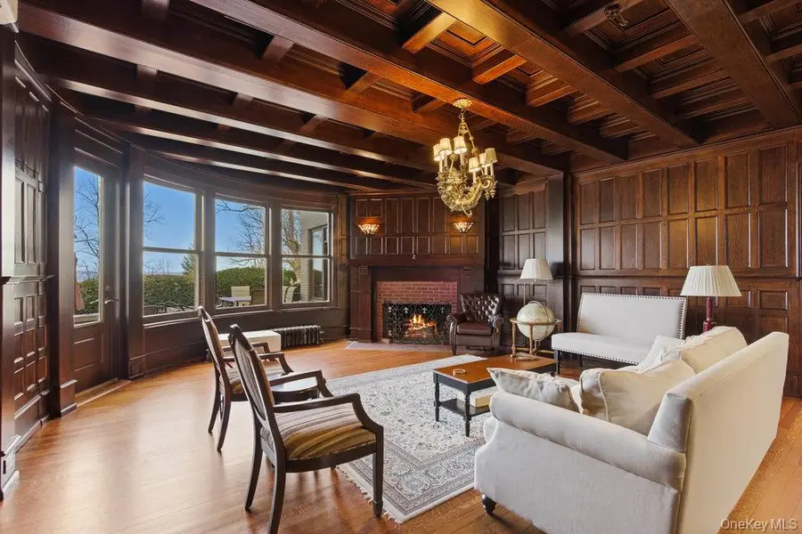 5 Cedar Lane, Glen Cove, NY 11542 - Image #2