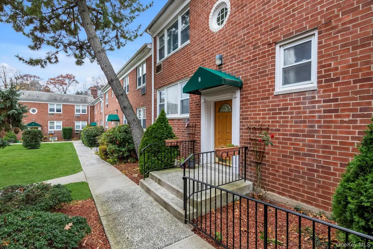 643 Pelham Road #6D, New Rochelle, NY 10805 - Image #1