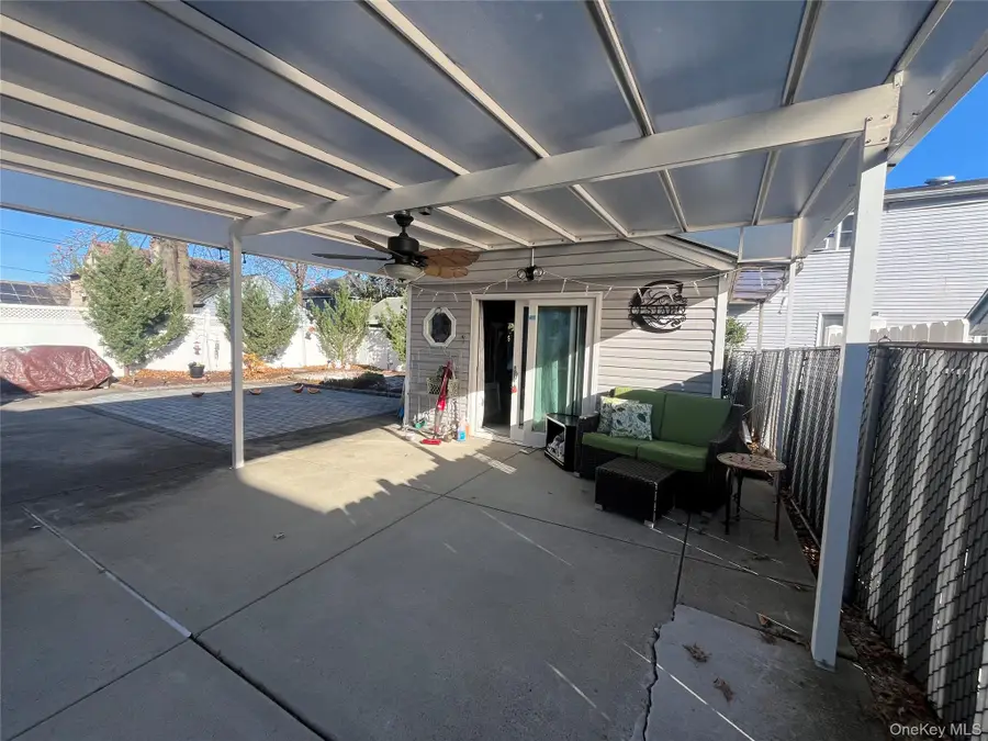 182 Lexington Avenue, Franklin Square, NY 11010 - Image #3