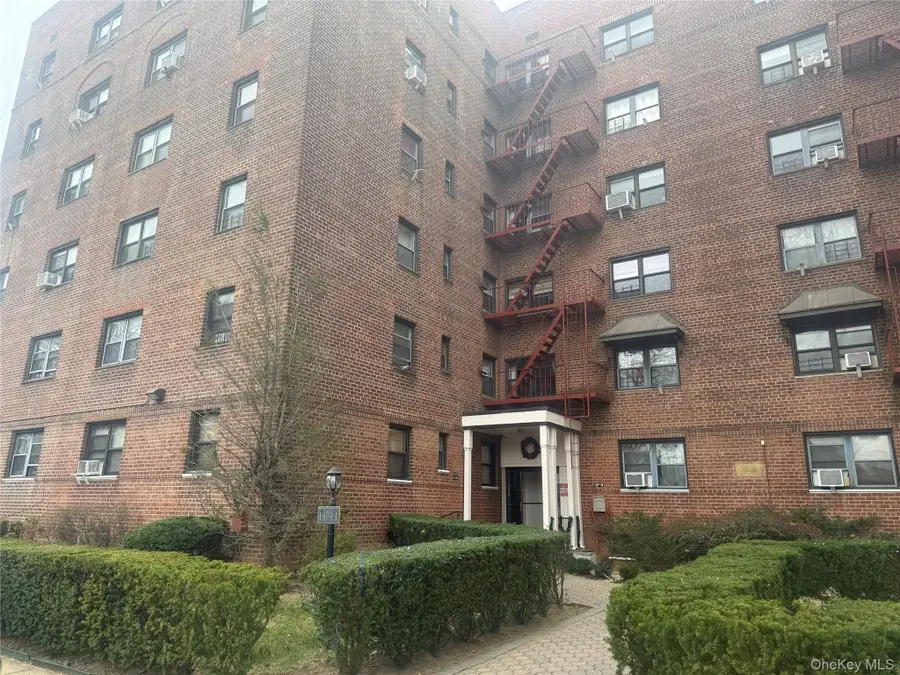 147-14 84 Road #2A, Briarwood, NY 11435 - #2