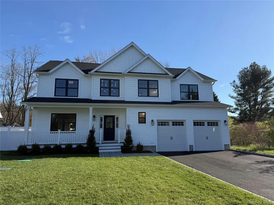 40 N Woodhull Road, Huntington, NY 11743 - Image #3