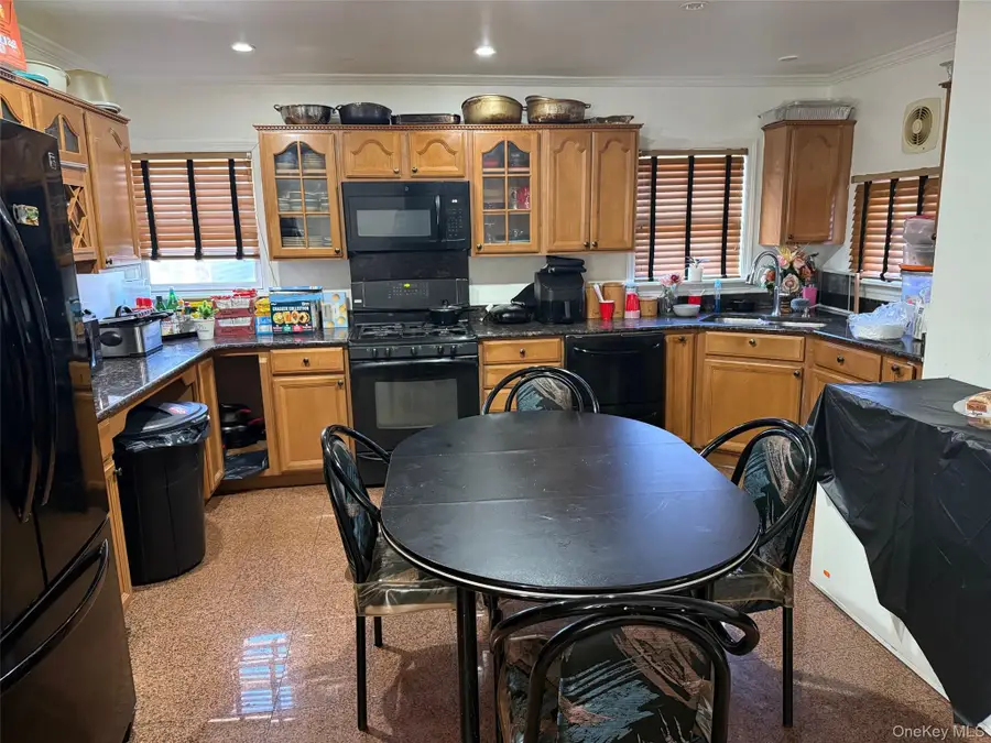 11715 200th Street, Saint Albans, NY 11412 - #2