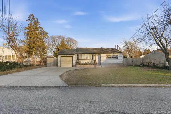 103 Timberline Drive, Brentwood, NY 11717