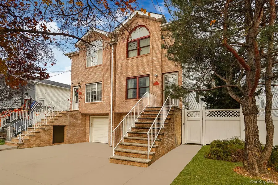 111 Elmbank Street, Staten Island, NY 10312 - Image #2