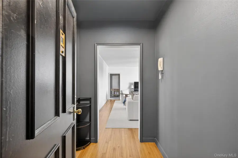 360 Stewart Avenue #3F, Garden City, NY 11530 - Image #2