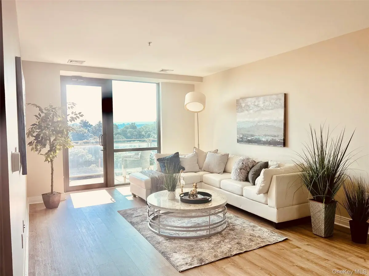 701 Ridge Hill Boulevard #1J, Yonkers, NY 10710 - Image #1