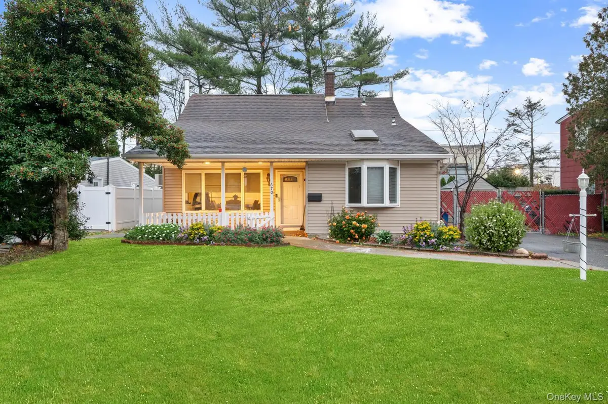 670 Mason Street, Westbury, NY 11590 - Image #1